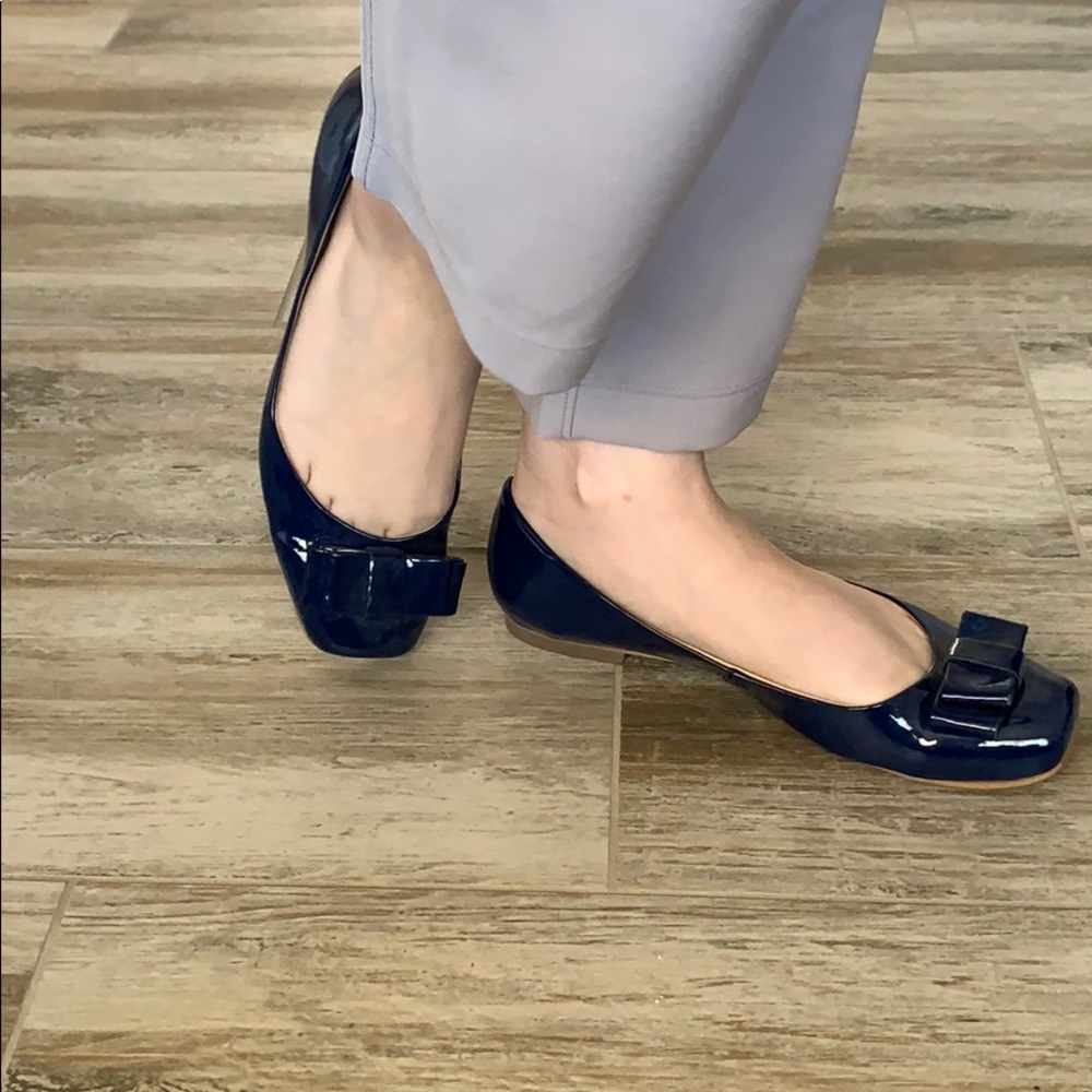 Gillio blue flat shoes